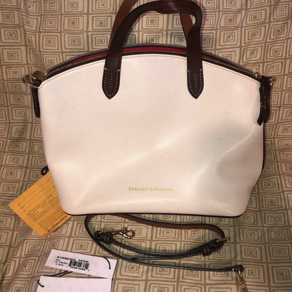 Dooney pebble purse in Bone